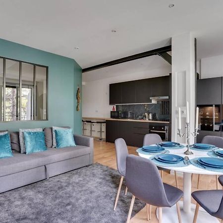 Suite Luxury Republique Paris Exterior photo